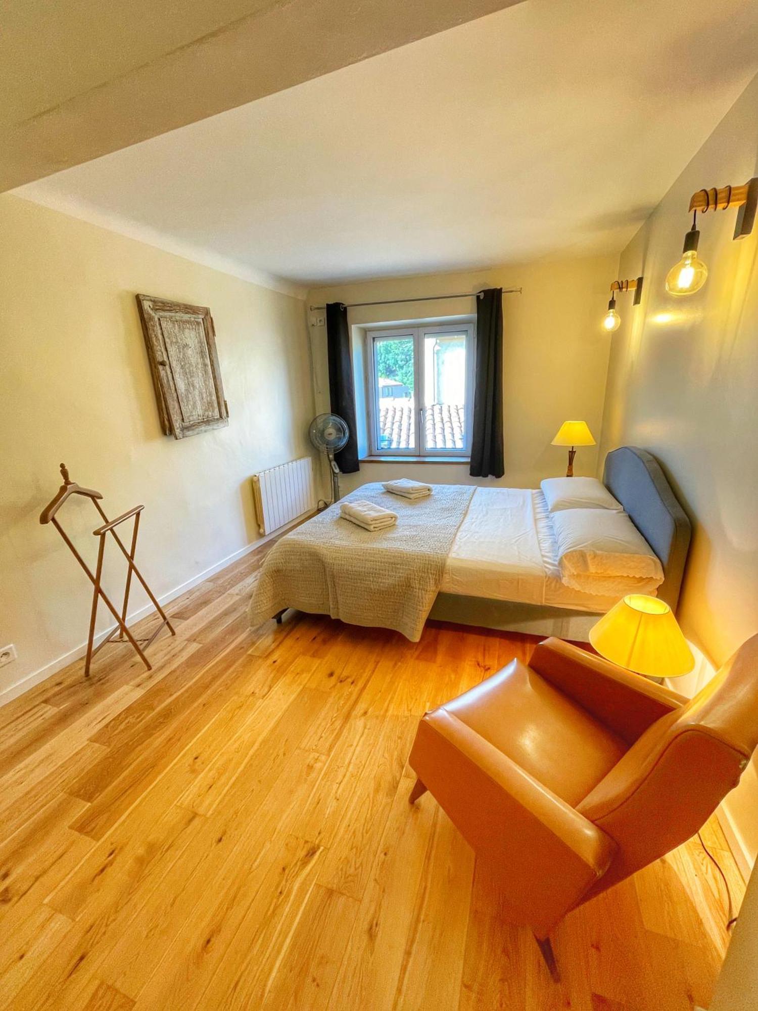 Le Petit Delphia Apartamento Apt Exterior foto